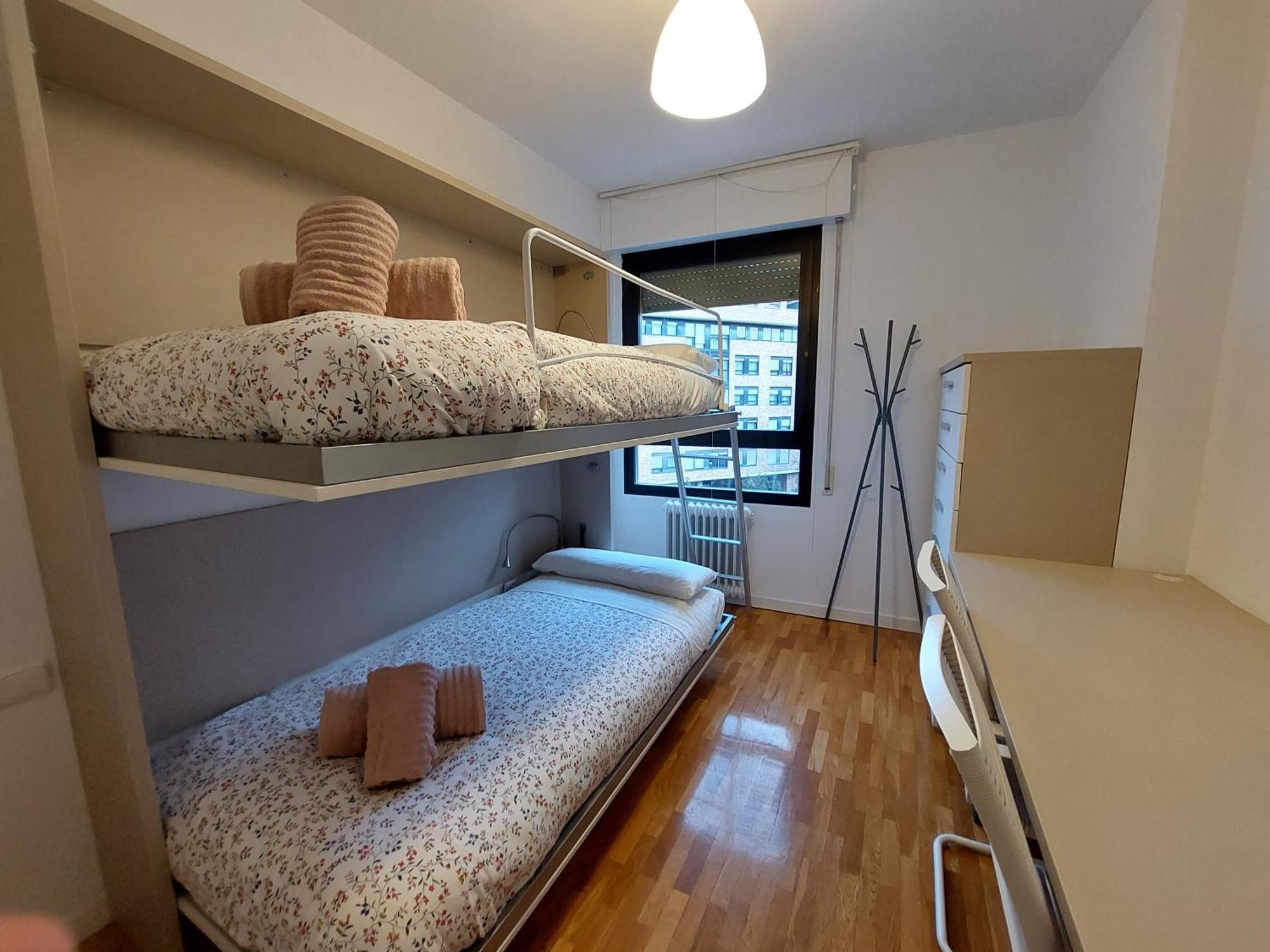 Home Sweet Home Pamplona Hospitales-Universidad Baranain エクステリア 写真
