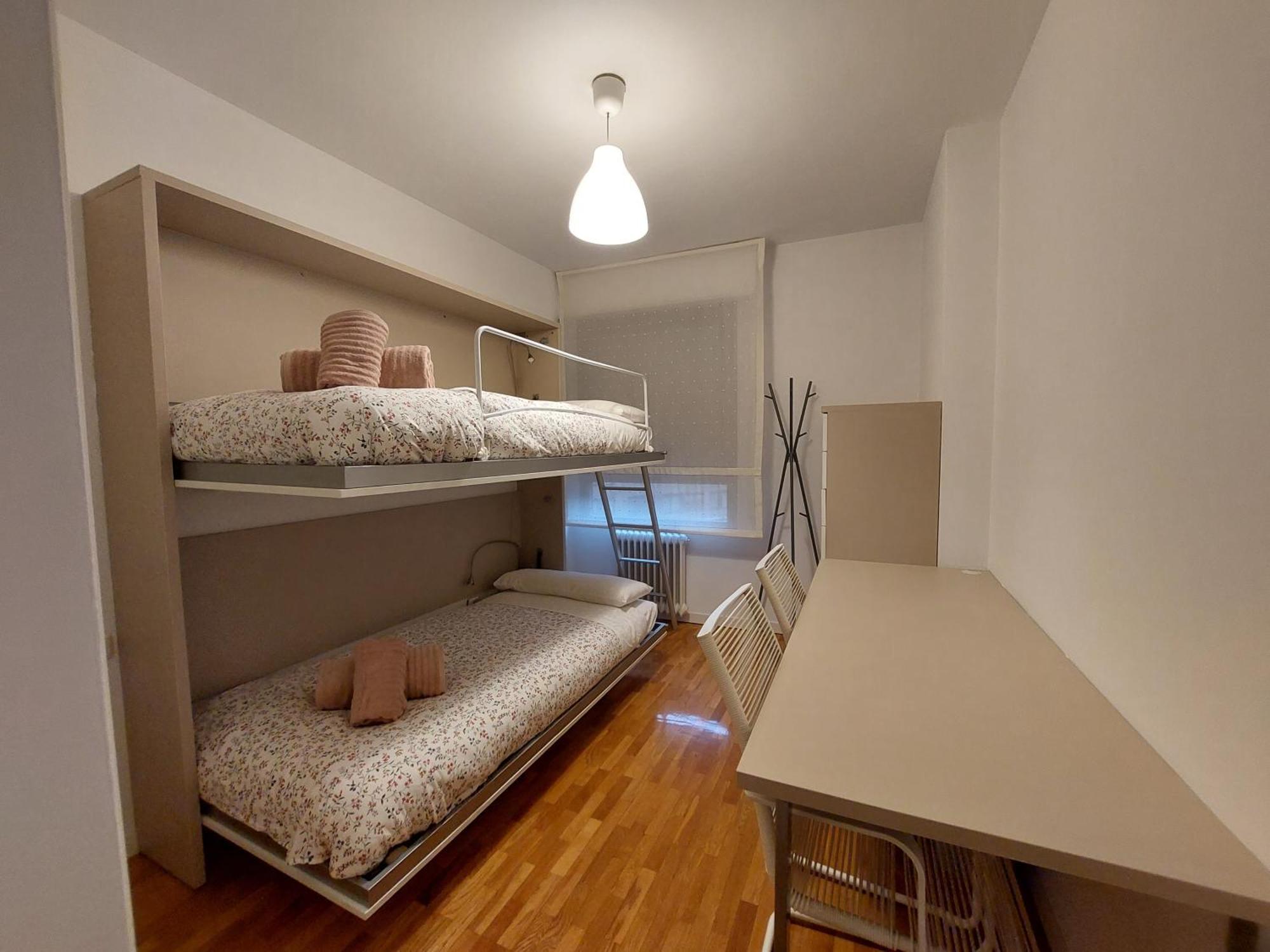 Home Sweet Home Pamplona Hospitales-Universidad Baranain エクステリア 写真